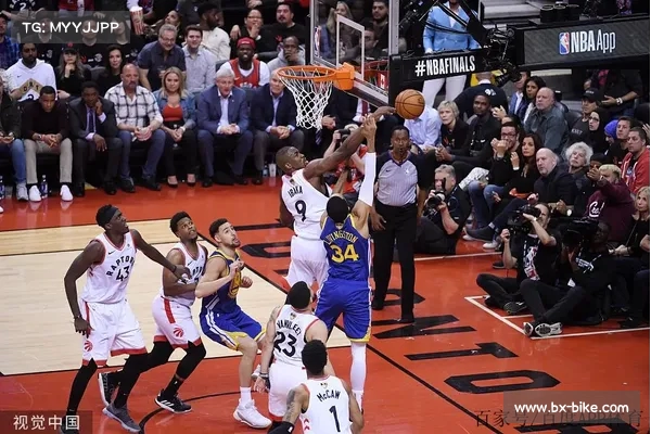 NBA总决赛第四场精彩回顾 勇士与猛龙激战四节决胜负 NBA总决赛第四场精彩回顾 勇士与猛龙激战四节决胜负
